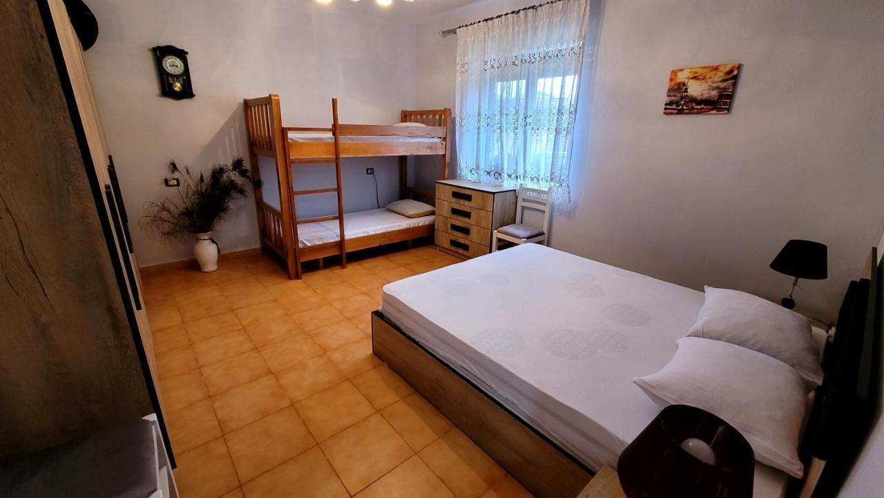 Tuana'S Apartment Shkoder Ngoại thất bức ảnh
