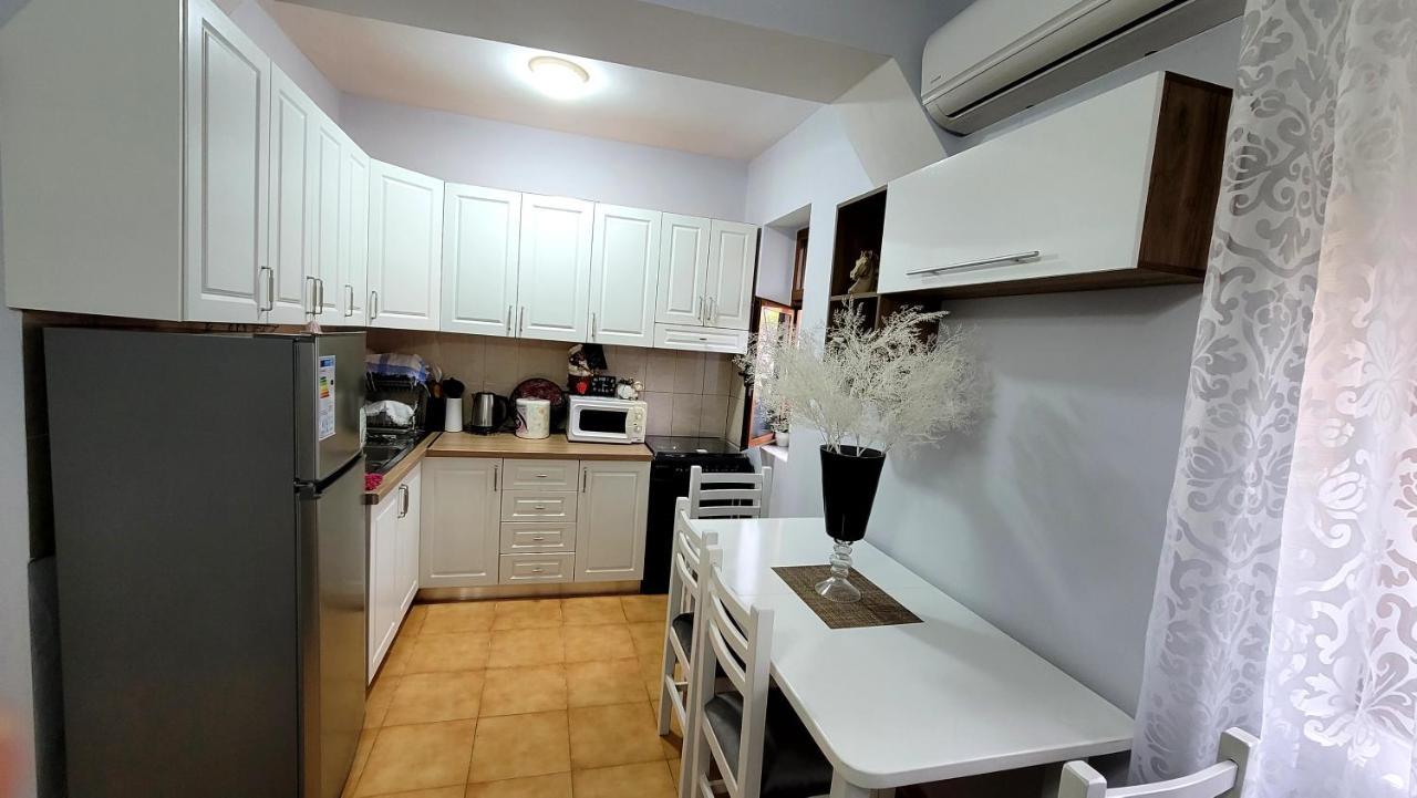 Tuana'S Apartment Shkoder Ngoại thất bức ảnh
